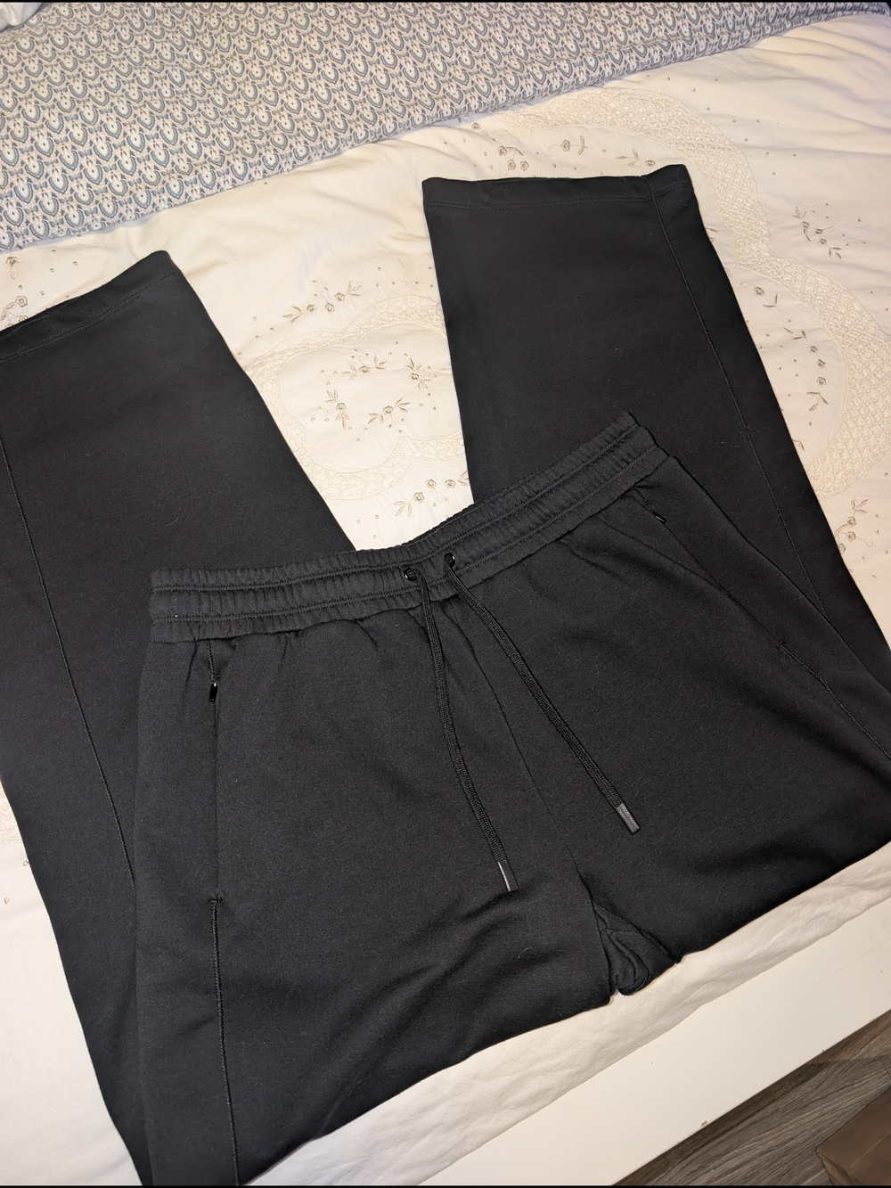 Mondetta Black Men's Drawstring Track Joggers